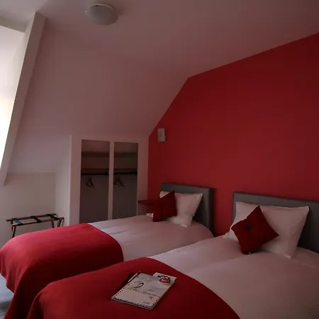 De L'arc En Ciel לינה וארוחת בוקר